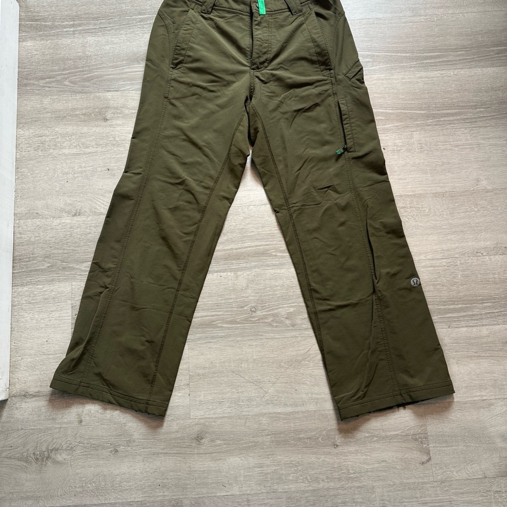 Lululemon Athletica Green Cargo Pants Relaxed Fit